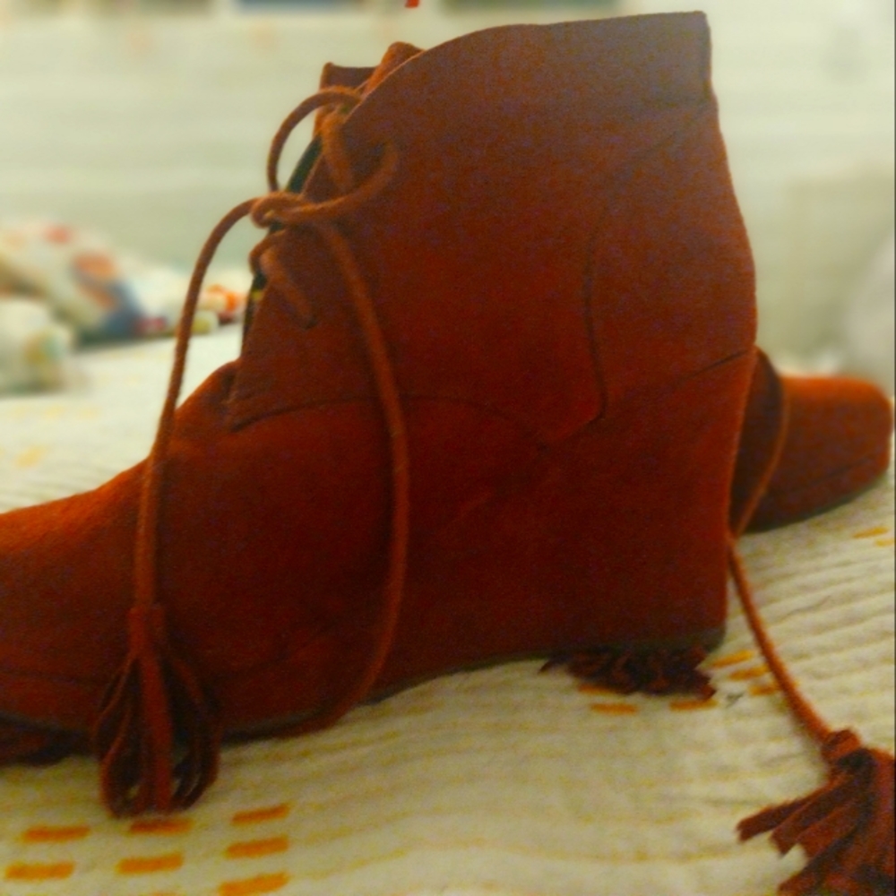 Woman heel- boots